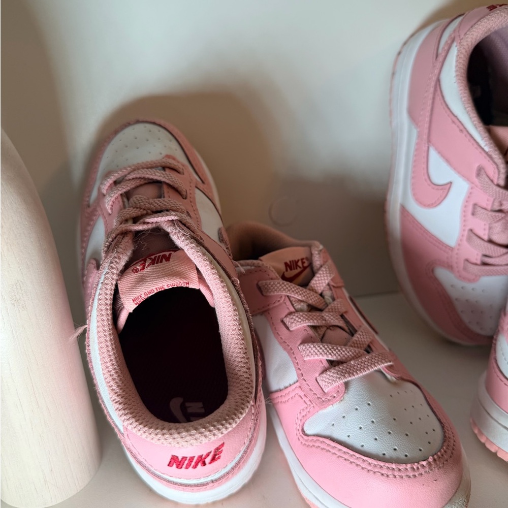 KIDS' TODDLER NIKE DUNK LOW CASUAL SHOES - Picture 10 of 11